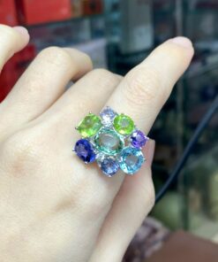mẫu nhẫn Spinel