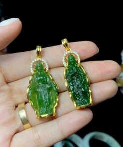 mặt dây đức mẹ ngọc bích