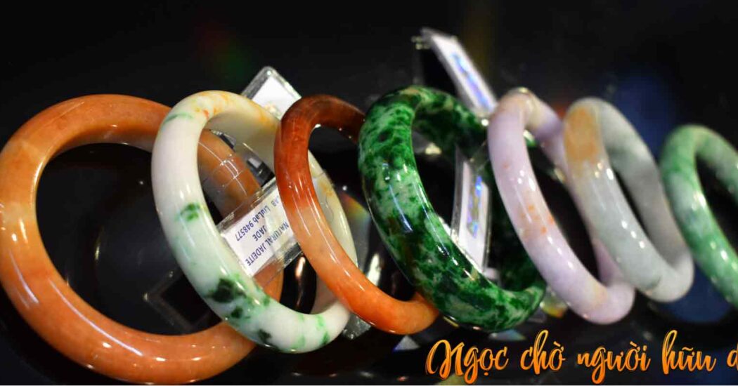 VÒNG NGỌC VIỆT
